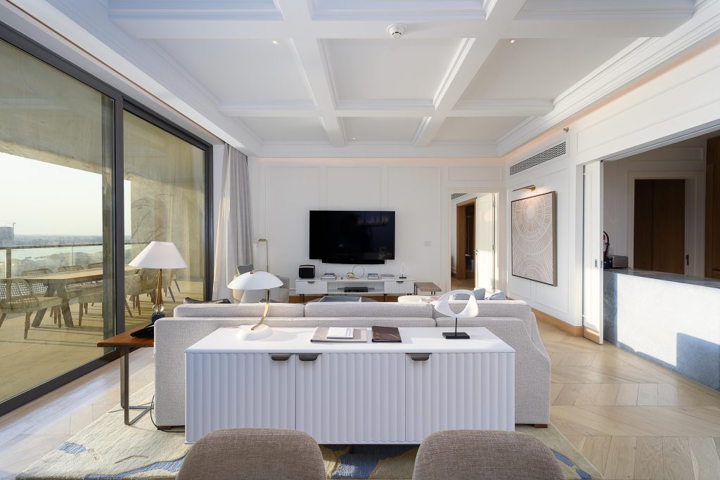 Luxury 2-Bedroom Residence with Sea Views at Four Seasons The Pearl-Qatar