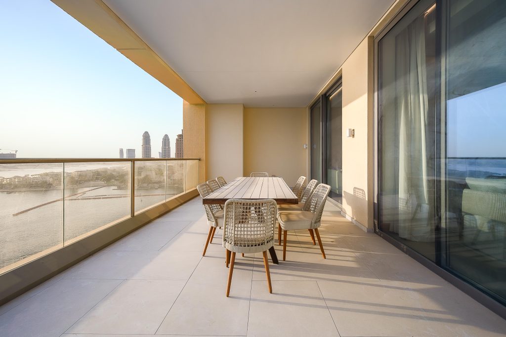 Luxury 2-Bedroom Residence with Sea Views at Four Seasons The Pearl-Qatar