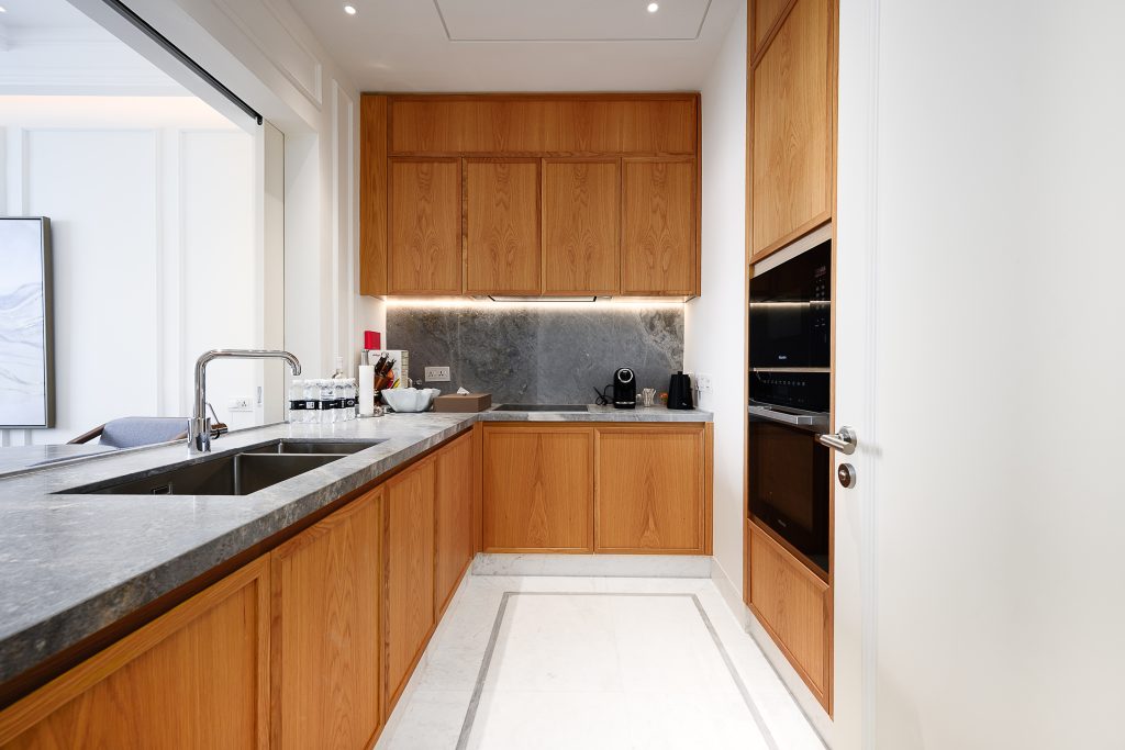 Exclusive Studio Residence for Sale | Four Seasons The Pearl-Qatar