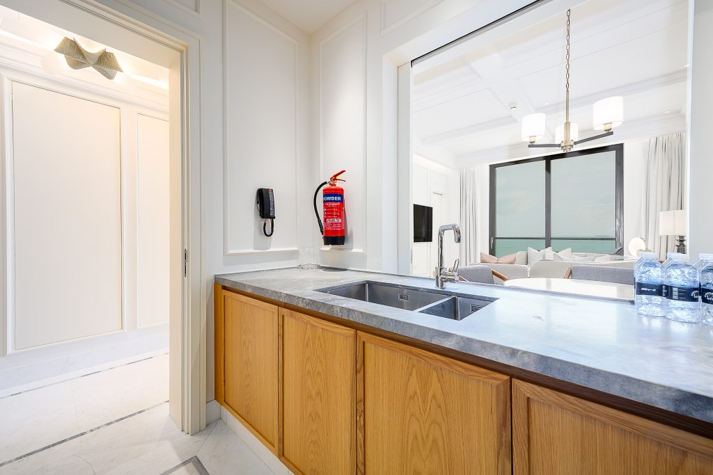 Exclusive Studio Residence for Sale | Four Seasons The Pearl-Qatar