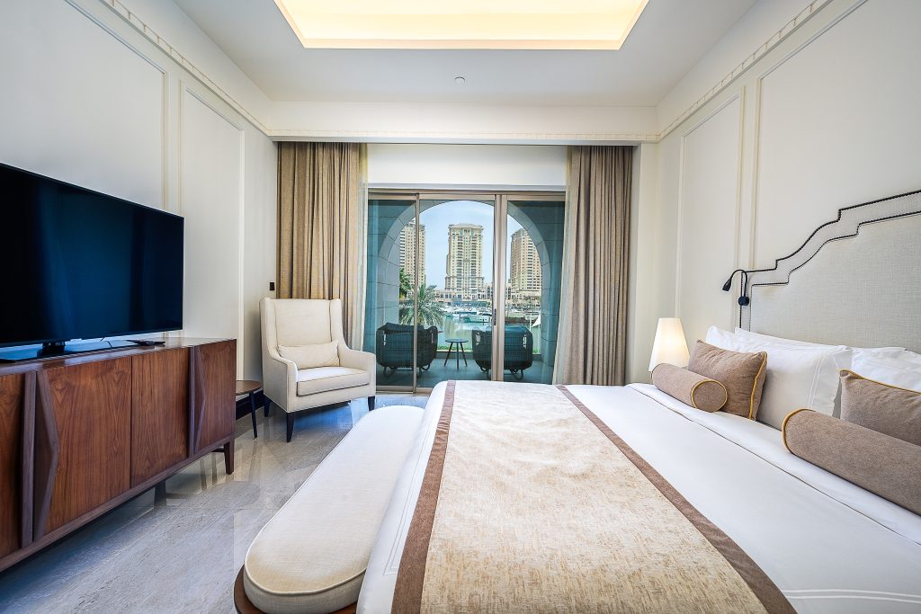 Luxury 1-Bedroom Residence Now Offered for Rent | The St. Regis Marsa Arabia Island, The Pearl – Qatar