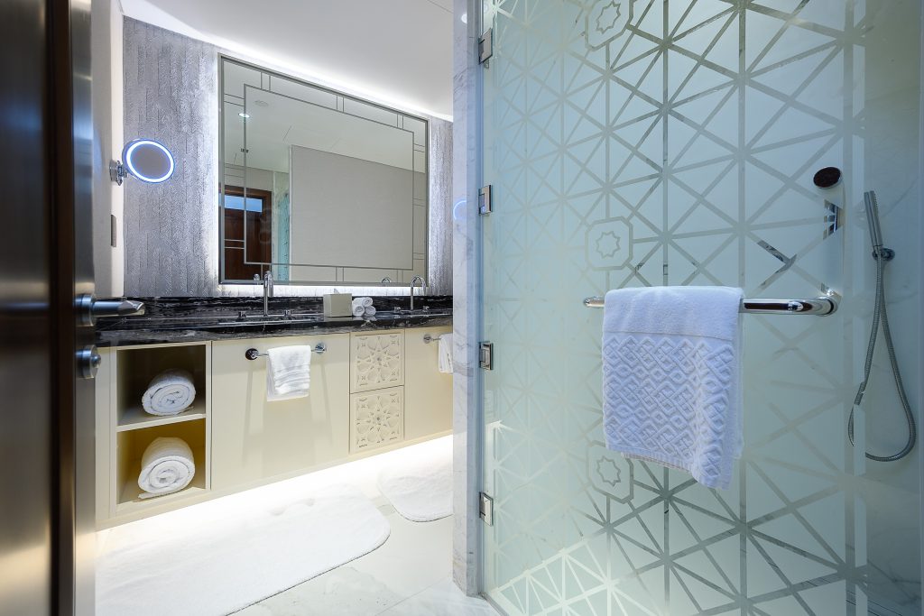 Prestigious 3-Bedroom Branded Apartment | The St. Regis Marsa Arabia Island, The Pearl – Qatar