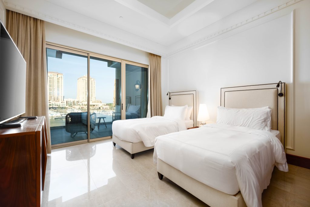 Elegant 3-Bedroom Residence at The St. Regis Residences with Marina Views