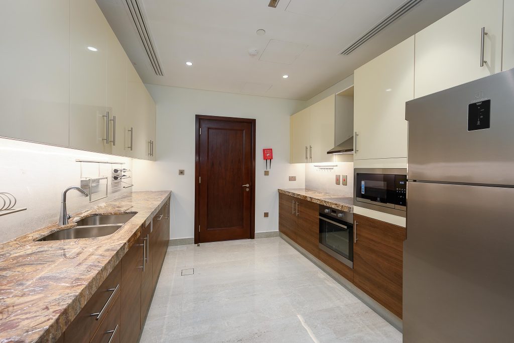 Sophisticated 3-Bedroom Branded Residence for Sale | The St. Regis Marsa Arabia Island, The Pearl-Qatar