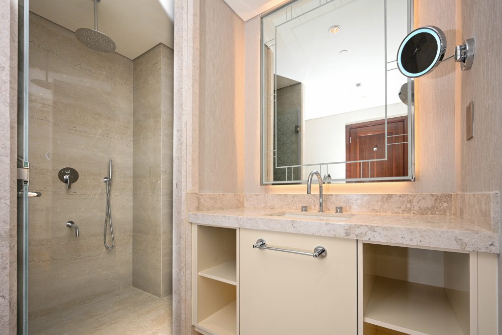 Refined 2-Bedroom Living at The St. Regis Marsa Arabia Island, The Pearl-Qatar