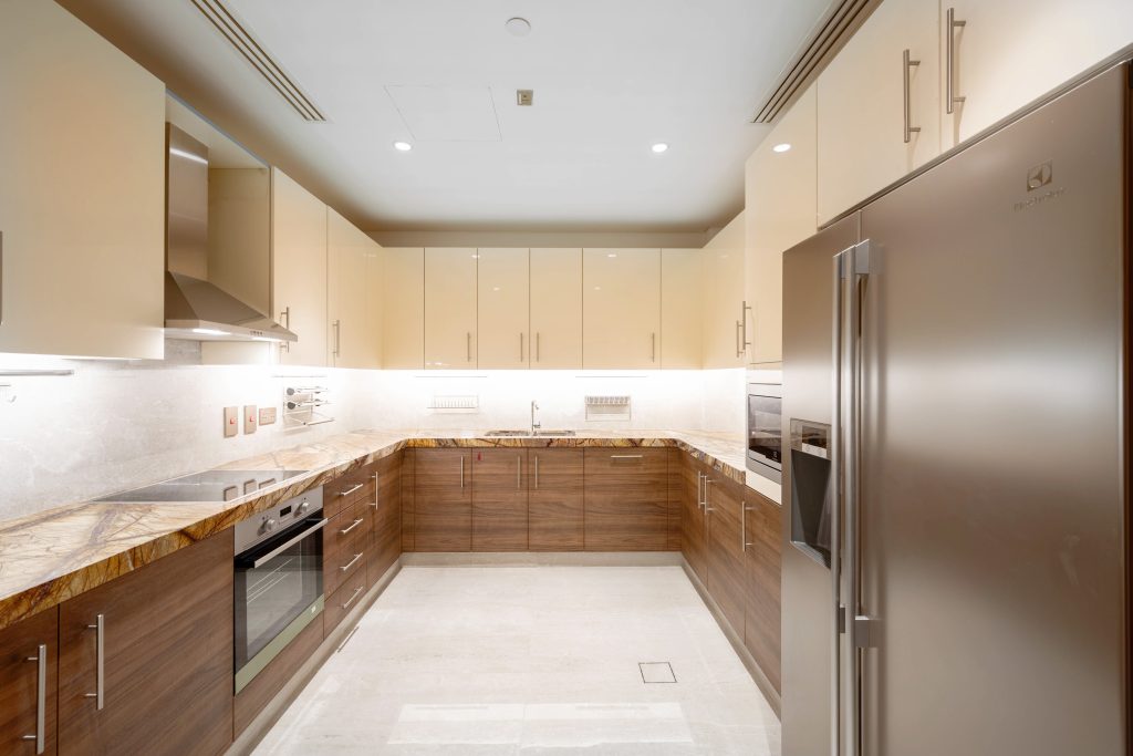 Exquisite 3-Bedroom Penthouse at The St. Regis Marsa Arabia Island, The Pearl – Qatar