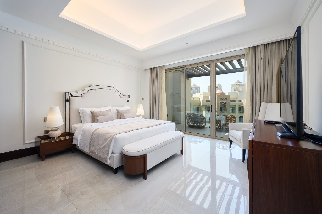 Prestigious 3-Bedroom Branded Apartment | The St. Regis Marsa Arabia Island, The Pearl – Qatar