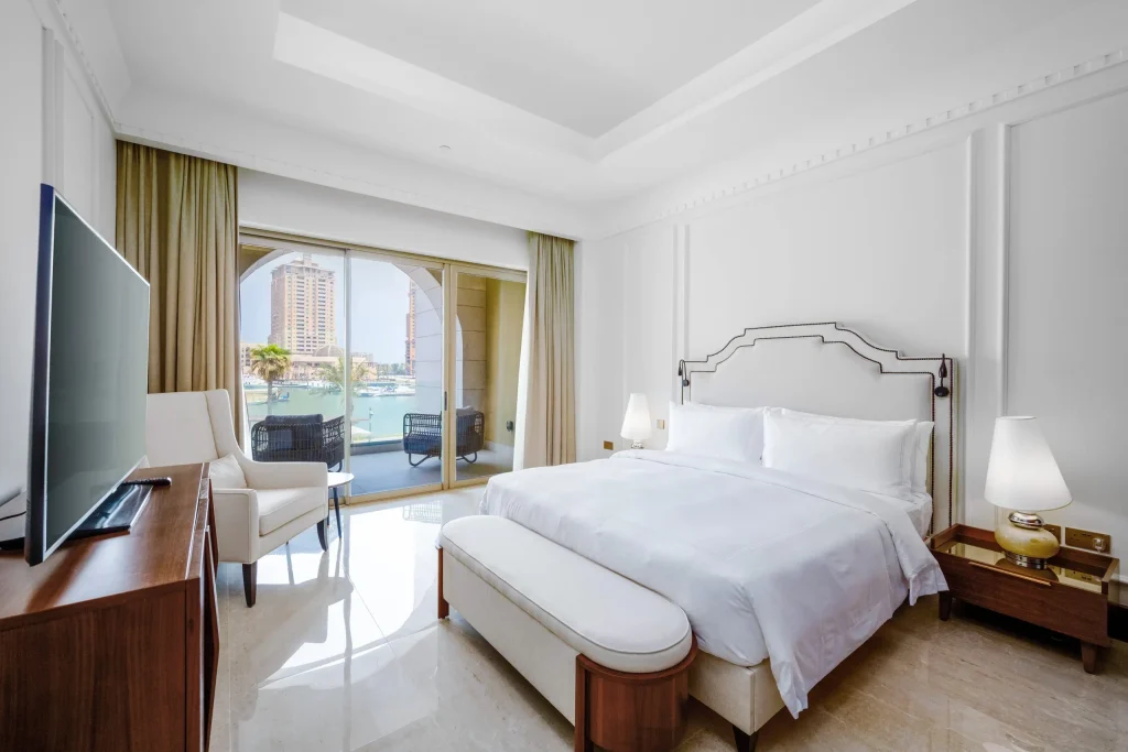 Elegant 1-Bedroom Residence at The St. Regis Marsa Arabia Island, The Pearl – Qatar