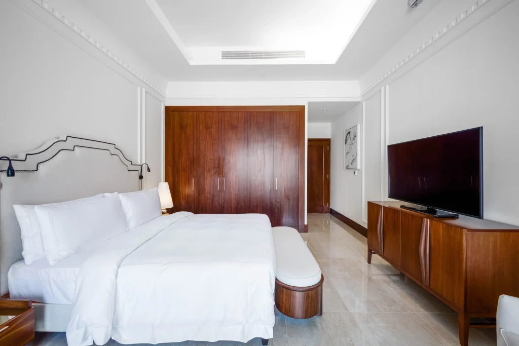 Elegant 1-Bedroom Residence at The St. Regis Marsa Arabia Island, The Pearl – Qatar