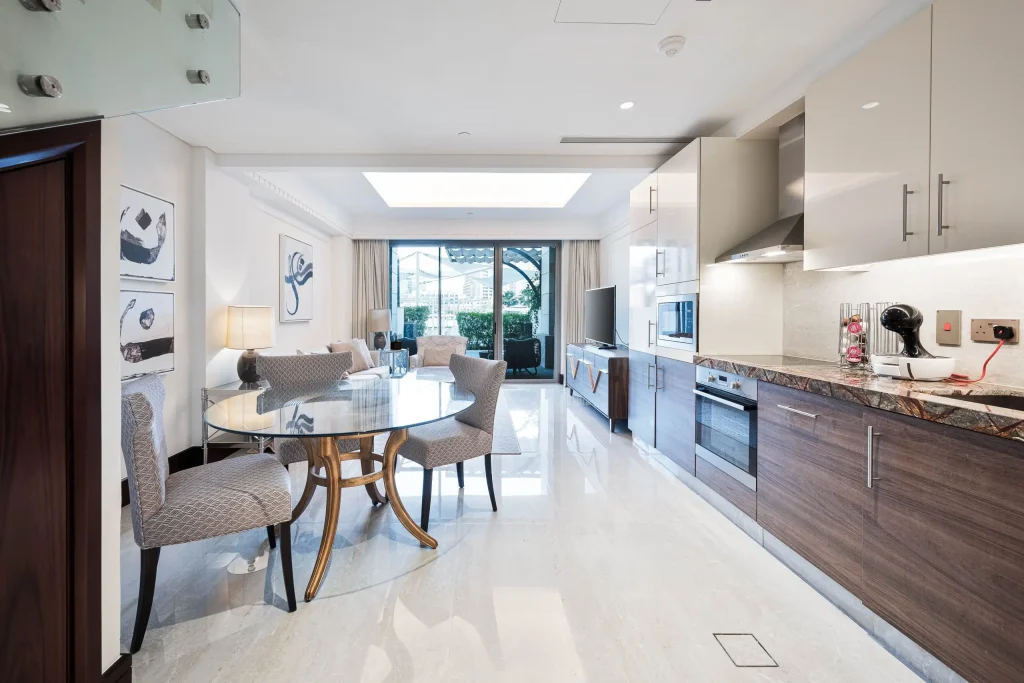 Elegant 1 Bedroom Townhouse at The St. Regis Marsa Arabia Island, The Pearl – Qatar