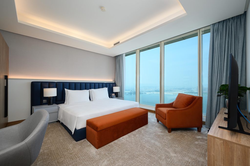 Elegant 4-Bedroom Apartment with Panoramic Views | Kempinski Residences and Suites